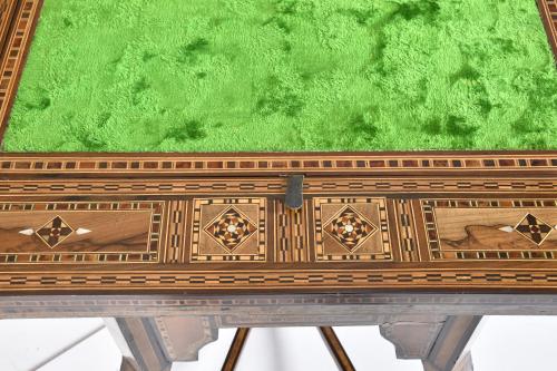 Syrian gaming table, 20th century.